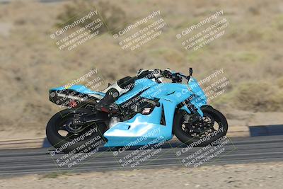 media/Nov-02-2025-CVMA (Sun) [[337aff29ab]]/Race 17-Amateur Supersport Middleweight/